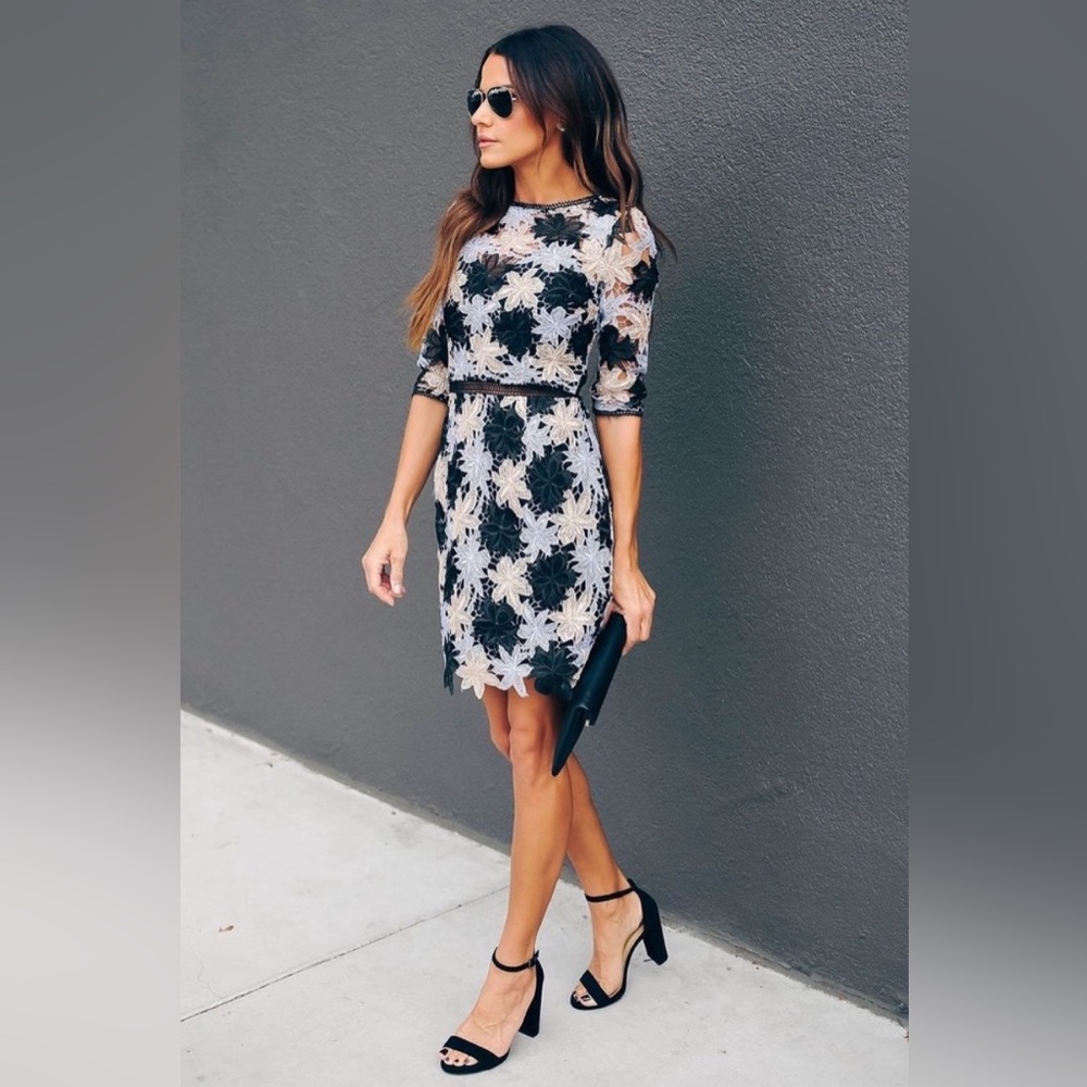 Vici Flower Crocheted Dress (S)